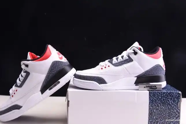 3 JORDAN RED